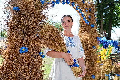 Брендовый фестиваль \"Льняная карусель\" провели в Корме