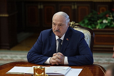 Лукашенко заслушал доклад по тематике плана строительства и развития Вооруженных Сил