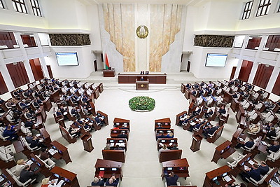 В Минске состоялась третья сессия Палаты представителей