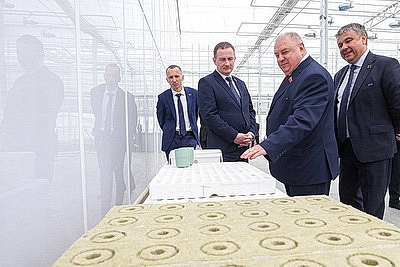 Турчин ознакомился с ходом реализации в Беларуси инвестпроектов по строительству теплиц