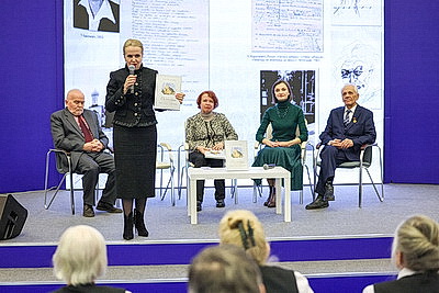 Искусство книги, творческие встречи. В Минске проходит международная книжная выставка-ярмарка