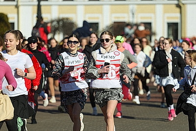 Около 400 жительниц Гродно вышли на \"Забег красоты\"