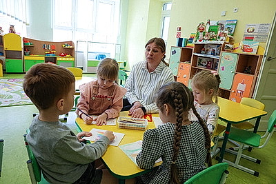 Пример райцентра с развитой социальной инфраструктурой. Что Лукашенко показали в Петрикове