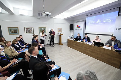 Форум Союзного государства \"Великое наследие - общее будущее\" проходит в Бресте