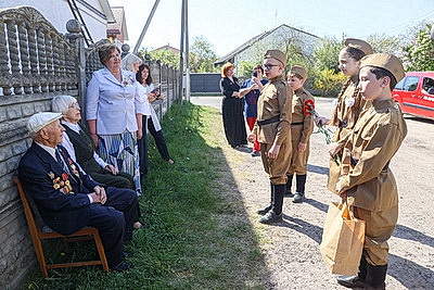 В Беларуси торжественно поздравляют ветеранов в преддверии Дня Победы