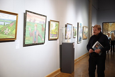 В Минске открылась выставка \"Есенин. Бесконечная легенда\"