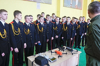 Могилевский институт МВД в день открытых дверей посетили около 1 тыс. школьников