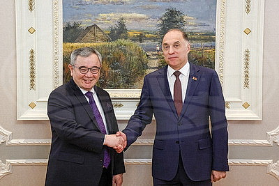 Актуальные вопросы межгосударственного взаимодействия: Вольфович встретился с послом Монголии