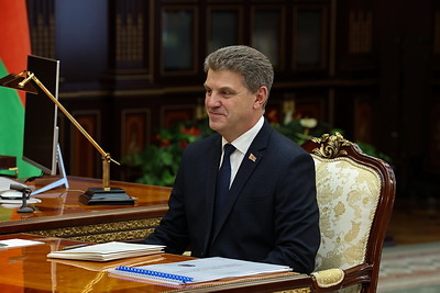 Лукашенко принял с докладом председателя Мингорисполкома