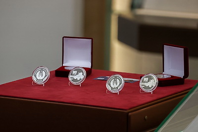 Первые памятные монеты, отчеканенные в Беларуси, поступят в продажу 29 апреля