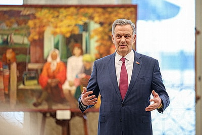 Представители предприятий-резидентов и сотрудники администрации СЭЗ \"Минск\" посетили Дворец Независимости