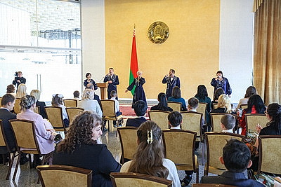 В Минской области 37 женщинам вручили орден Матери