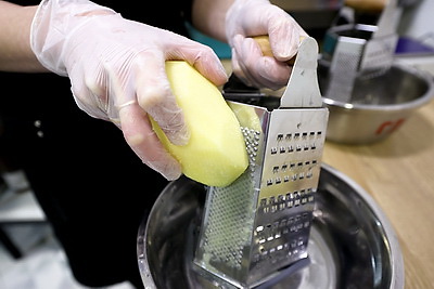 \"Кожная пятніца - роднае, сваё\": белорусские кафе предлагают национальные блюда