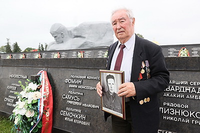 Память о подвиге бережно хранит сын защитника Брестской крепости
