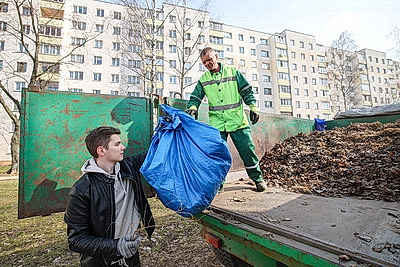 Весенняя уборка началась на улицах Минска