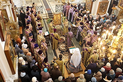 Частица Пояса Пресвятой Богородицы доставлена в Свято-Духов кафедральный собор в Минске