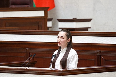 Диалог о будущем сердца страны. В Овальном зале собрались женщины, которые хотят сделать жизнь на селе ярче и комфортнее