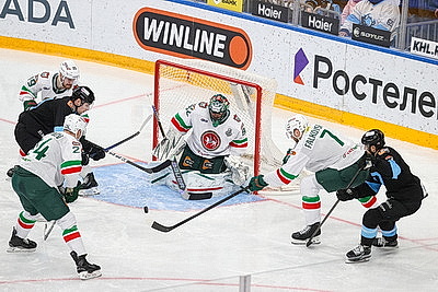 Минские динамовцы повторно проиграли \"Ак Барсу\" в четвертьфинале Кубка Гагарина
