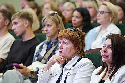 \"Пульс страны\". Марков и Богодель встретились с жителями Лиды и Полоцка