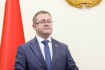 Терехов представил нового министра архитектуры и строительства коллективу ведомства
