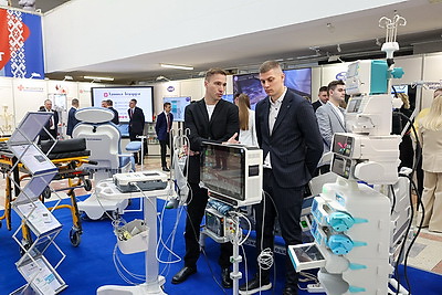 \"От дооснащения к эффективному использованию\". Ходжаев обозначил задачи для здравоохранения