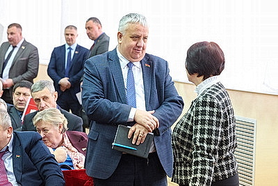 ЖКХ, здравоохранение, развитие территорий. Работу с обращениями в Витебской области рассмотрели в Ушачах