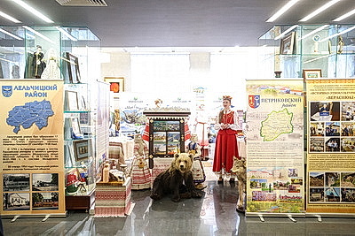 В Минске проходит заседание четвертой сессии Совета Республики