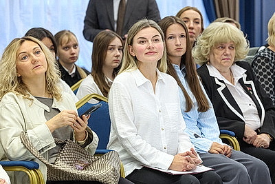 В Бресте состоялась творческая встреча с Валерием Бариновым