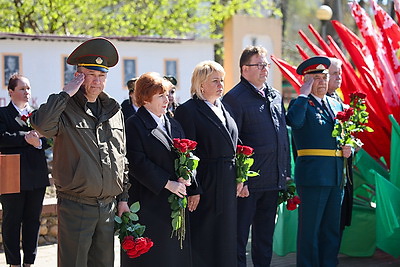 Торжественная отправка новобранцев на срочную военную службу прошла в Минске и регионах Беларуси