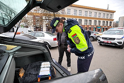 Нарушений ПДД со стороны такси стало меньше. Как прошел рейд ГАИ в Минске