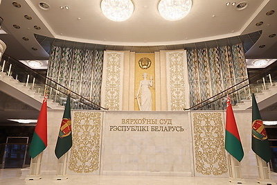 Офицер СС Ганс Зиглинг обвиняется в убийстве не менее 1,7 тыс. человек, включая 238 детей