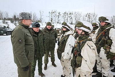 Экипировка и техника. Внезапная проверка боеготовности продолжается в 11-й отдельной мехбригаде в Слониме
