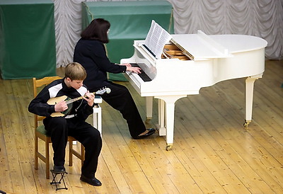 Харизматичные, творческие, амбициозные. Талантливую молодежь чествовали в Гомеле