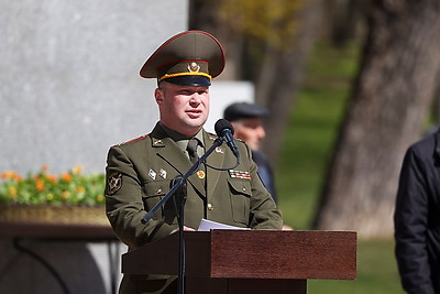Торжественная отправка новобранцев на срочную военную службу прошла в Минске и регионах Беларуси