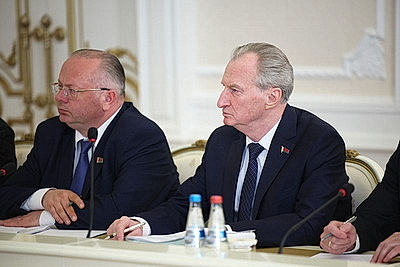 Лукашенко назвал инициативу \"Один район - один проект\" стратегической задачей в региональном развитии