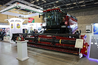 Лукашенко вручил символы Государственного знака качества