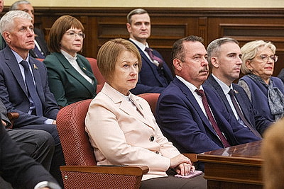 С деятельностью Конституционного Суда ознакомились члены Совета Республики