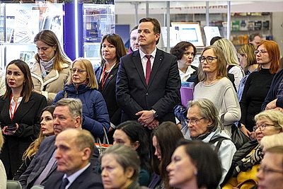 Искусство книги, творческие встречи. В Минске проходит международная книжная выставка-ярмарка