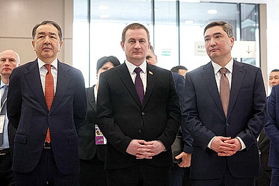 \"Индустрия 5.0: Сила взаимодействия\". Турчин принял участие в пленарной сессии цифрового форума в Казахстане