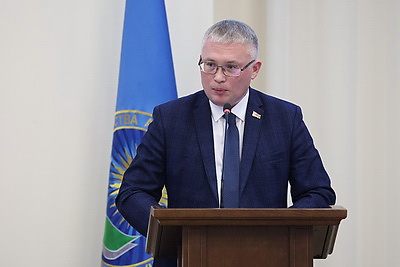 Целый ряд событий с приставкой \"впервые\". Минобразования подводит итоги работы в 2025 году