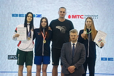 Открытое первенство Беларуси по плаванию среди юниоров проходит в Бресте