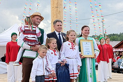 Праздник, соединяющий традиции и сердца. В Шкловском районе с размахом проходит \"Купалье\"