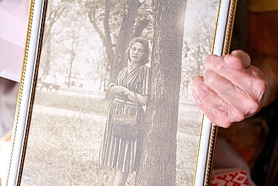 \"Цените мир и оставайтесь человечными\". 101-летняя ветеран труда из Гомеля напутствовала молодежь
