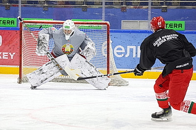 Молодежная сборная Беларуси по хоккею провела открытую тренировку в преддверии Кубка Будущего