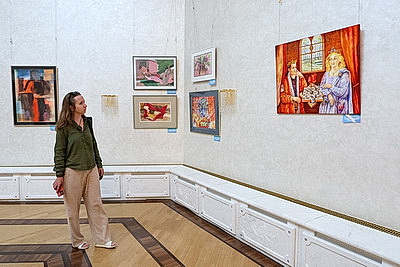 Презентация выставки \"Цвет. Ритм. Образ\" прошла на фестивале в Витебске