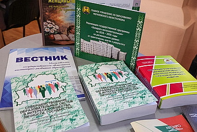 Какие условия созданы для развития и образования детей в Беларуси, рассказал Иванец