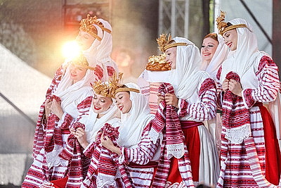В Свислочи состоялся республиканский каравай-фест \"Бацькава булка\"