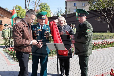 Цифровую звезду у памятника \"Советским пограничникам посвящается\" открыли в Бресте