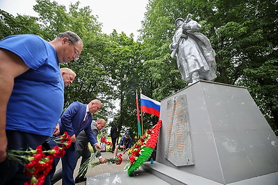 Участники автопробега \"Помним имя твое, Солдат!\" посетили Смолевичский район