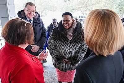 Парламентская делегация Зимбабве посетила ПВТ и ММВЦ